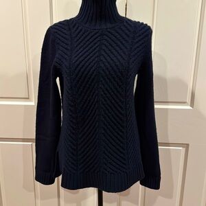 Vince chunky Chevron-textured Wool/Yak Sweater in perfect condition!